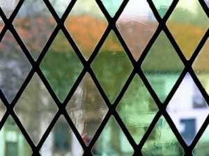 Enhance your window decoration with color glass